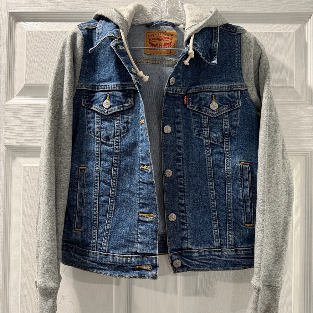 Levi's Blue Denim Jacket with Light Gray Hoodie Sleeves